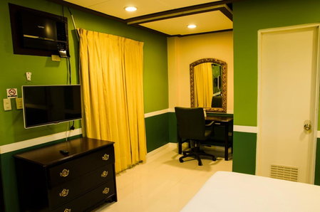 Dreamwave Resort Pansol Laguna, Calamba, Philippines