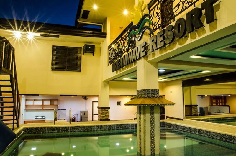 Dreamwave Resort Pansol Laguna, Calamba, Philippines