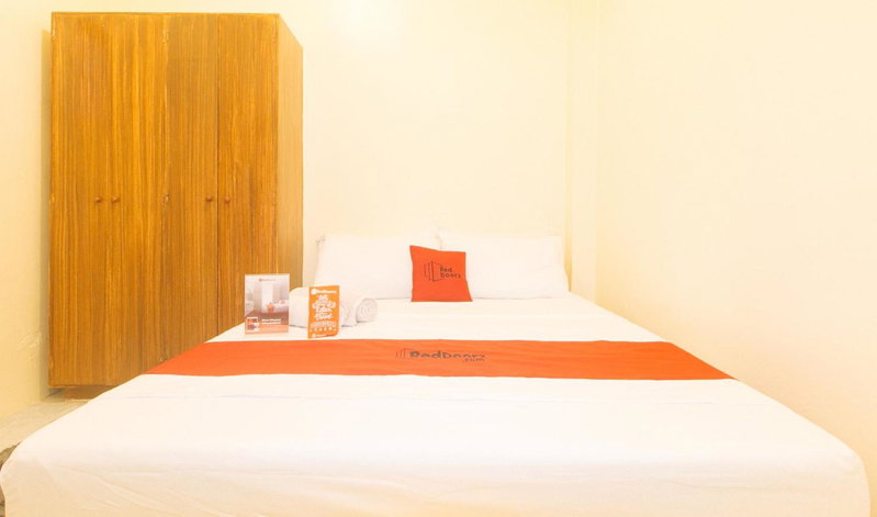 RedDoorz at VCloud Hills near De La Salle Dasmarinas Cavite, Dasmariñas, Philippines