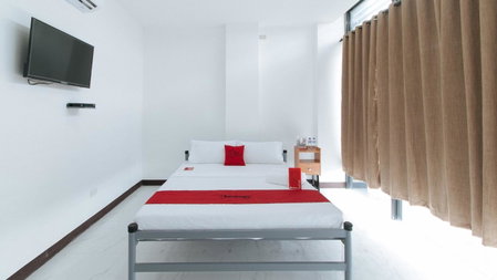 RedDoorz at Good 101 Paranaque, Manila, Philippines