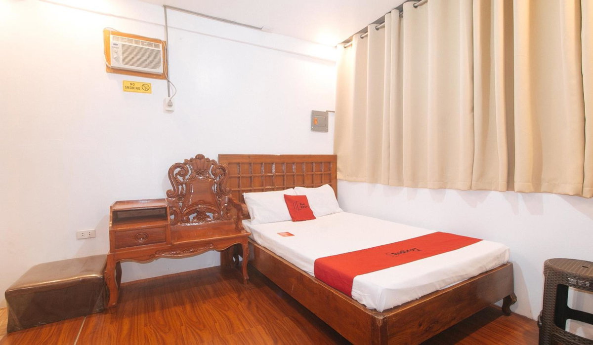 Hotel · RedDoorz at Prince Hotel near NAIA T1, Manila