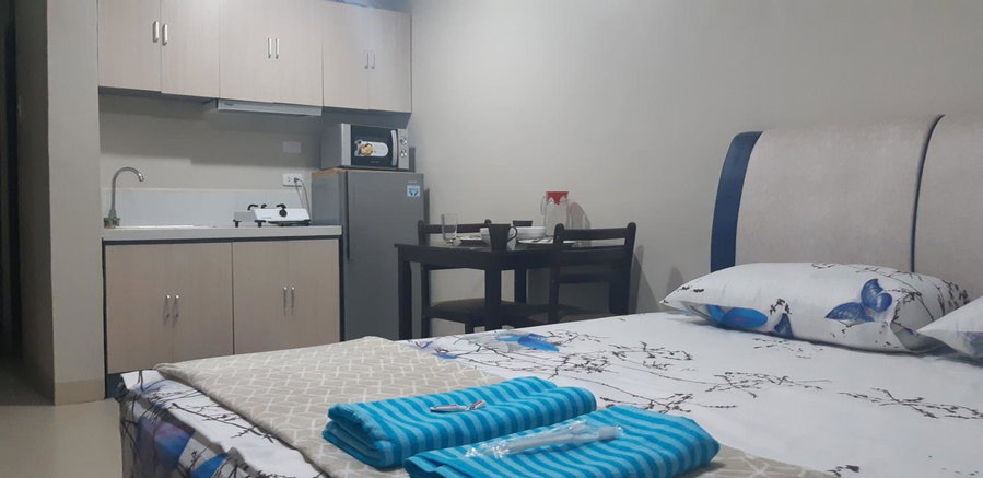 Your Holiday Home( Studio, King Size Bed), Mactan, Philippines