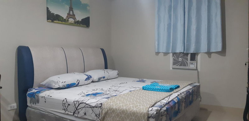 Your Holiday Home( Studio, King Size Bed), Mactan, Philippines