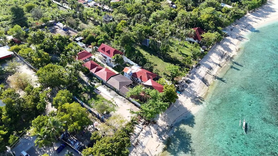Bluewaves Resort - Basdaku by Hiverooms, Moalboal, Philippines