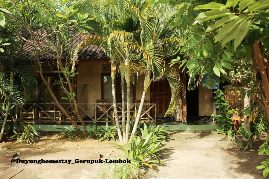 Duyung Rooms & Resto Gerupuk, Bumbang, Indonesia