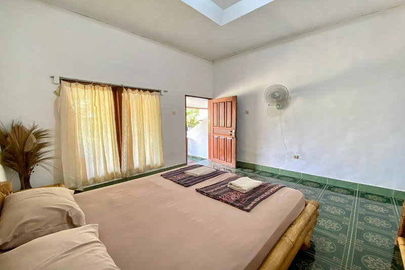 Duyung Rooms & Resto Gerupuk, Bumbang, Indonesia