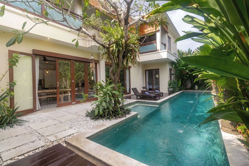 Villa Tepi Sungai, Legian, Indonesia