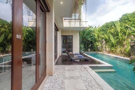 Villa Tepi Sungai, Legian, Indonesia