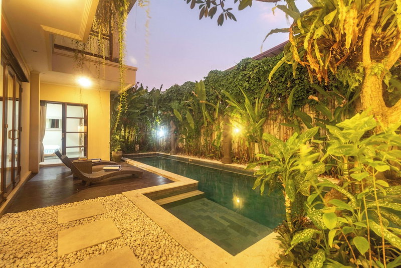 Villa Tepi Sungai, Legian, Indonesia