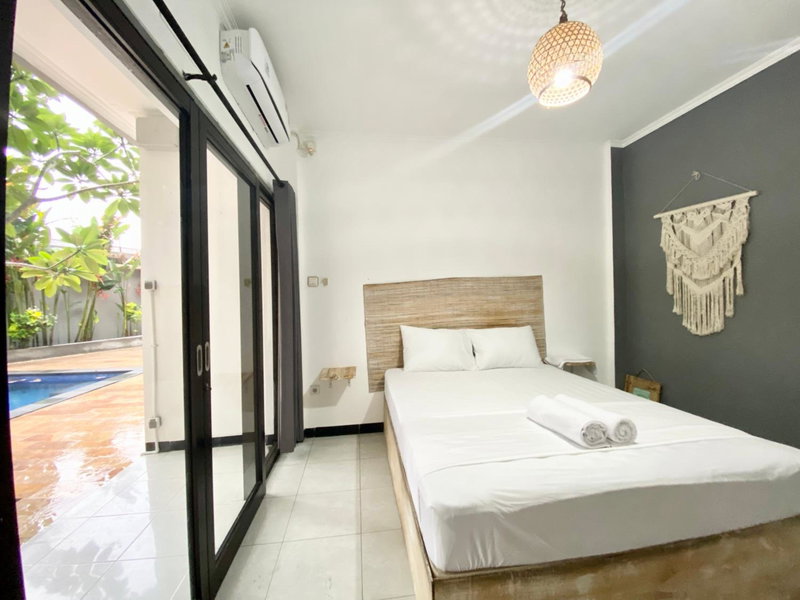 Uluwatu Surf Paradise by Pertama Stay, Jimbaran, Indonesia