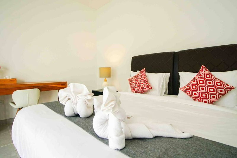 Villa Akmali Seminyak Drupadi 2 Bedrooms w/Pool 5mins to Beach, Seminyak, Indonesia