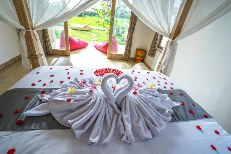 2 BR Villa with open view of rice paddies & sunset, Gianyar, Indonesia