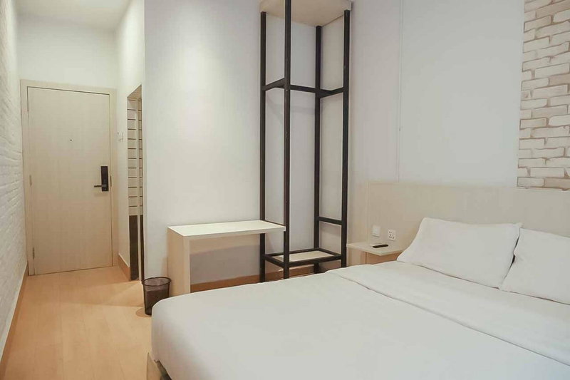 Prime Inn near Jalan Sekip Medan RedPartner, Medan, Indonesia