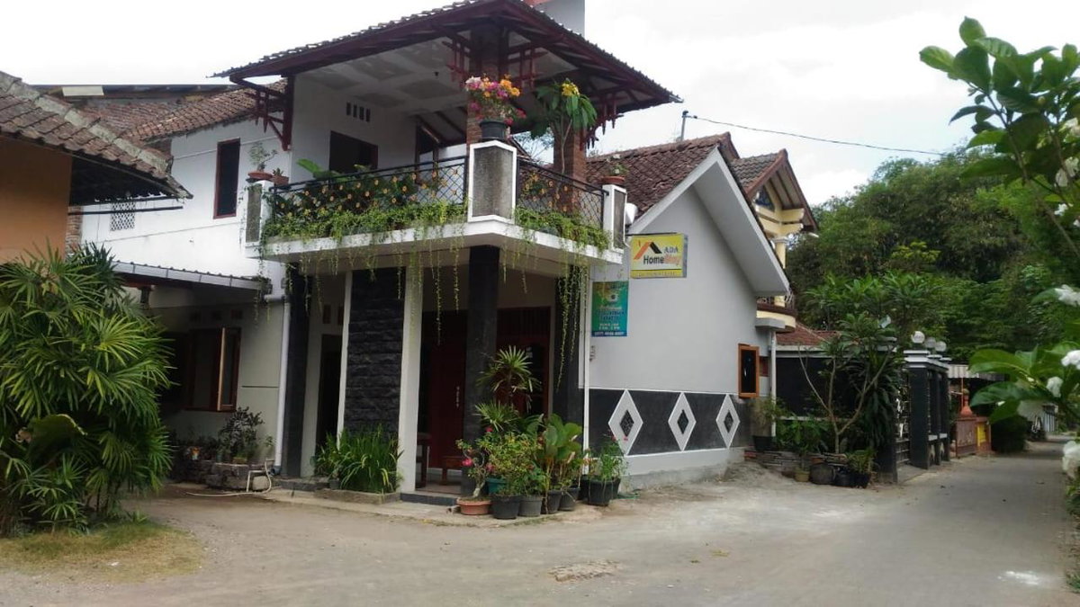 ADA Homestay, Indonésie