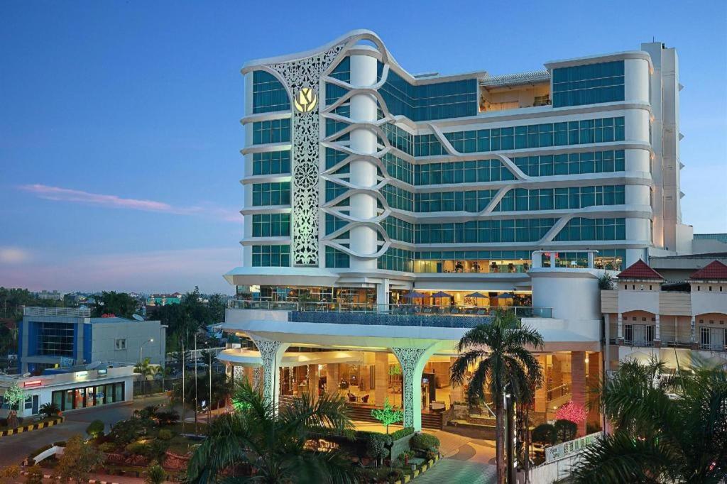 Golden Tulip Galaxy Hotel Banjarmasin, Indonesia