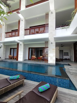 The Kd Suites & Coffee Shop, Munggu, Indonesia