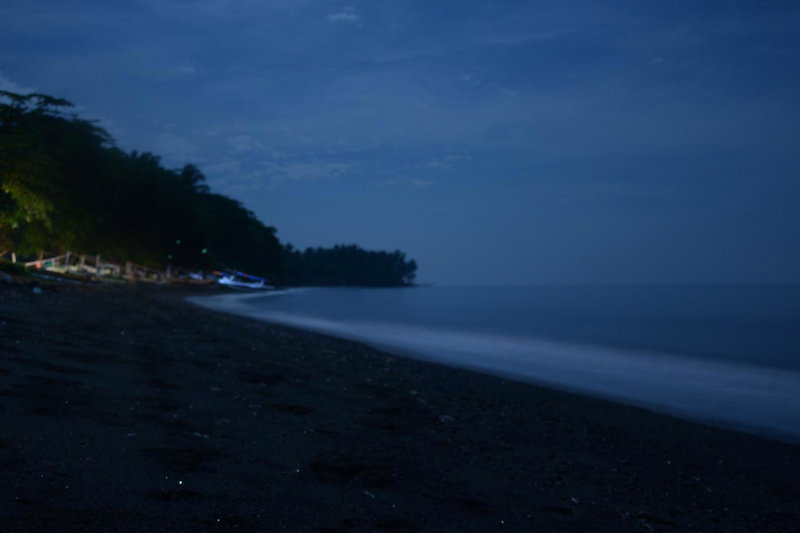 Sunset Springs Beach Retreat, Papak, Indonesia