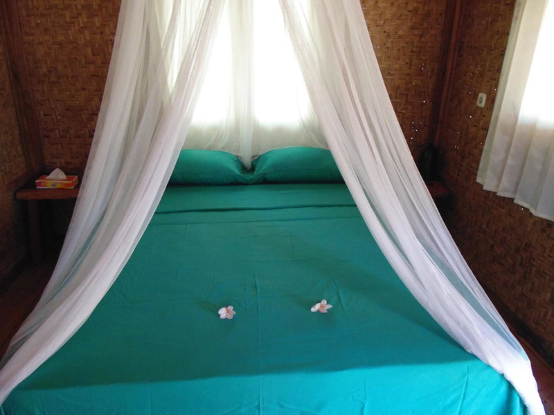 Sunset Springs Beach Retreat, Papak, Indonesia