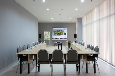 TreePark Hotel BSD City, Serpong, Indonesia
