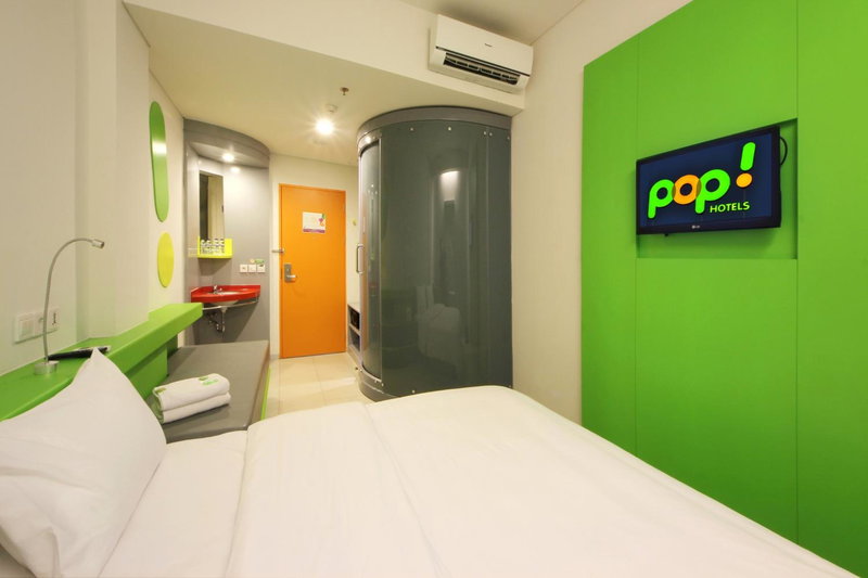TreePark Hotel BSD City, Serpong, Indonesia