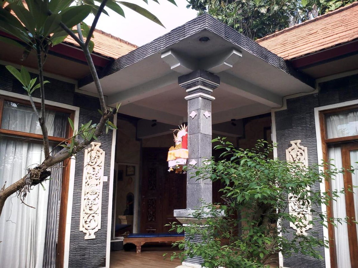 Barclona Guesthouses Lovina, Indonesia