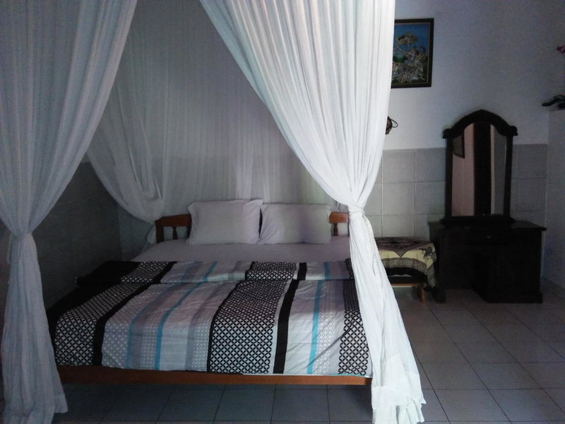 Barclona Guesthouses Lovina, Buleleng, Indonesia
