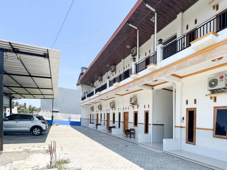 Elma Guesthouse YIA KulonProgo Yogyakarta Mitra RedDoorz, Yogyakarta, Indonesia