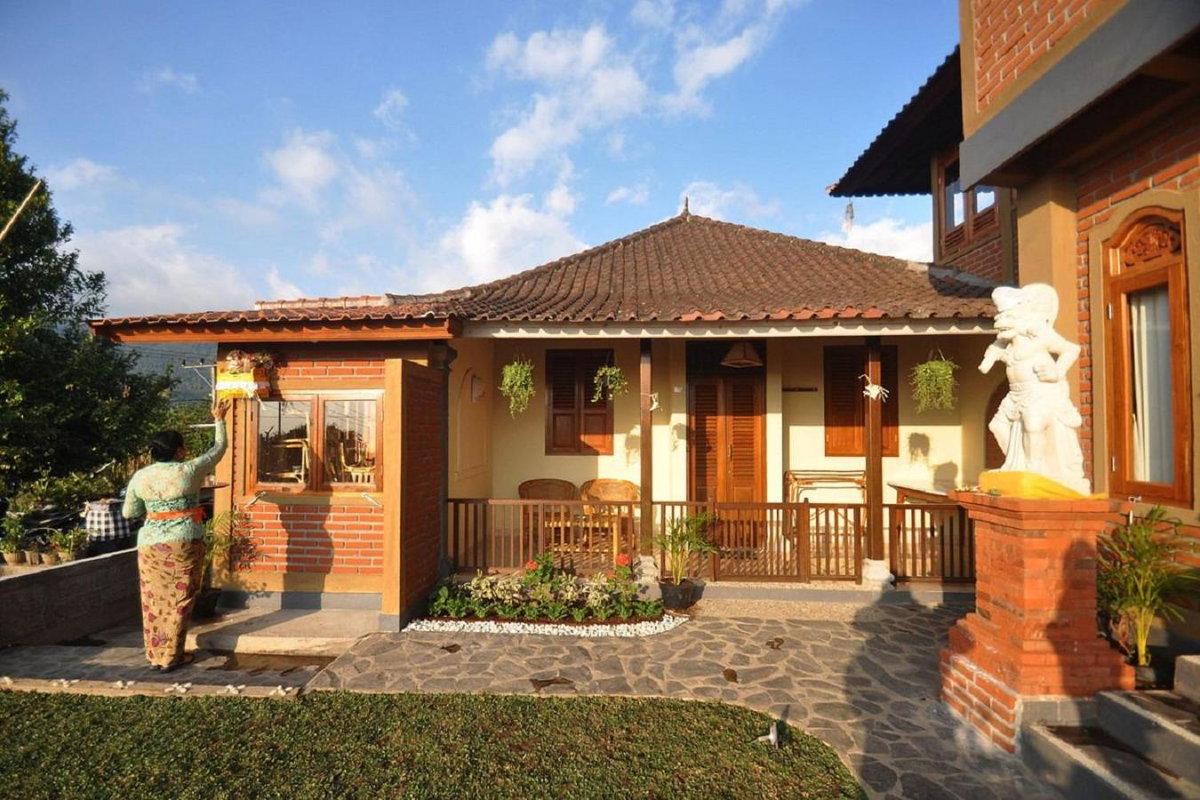 Meme Surung Guesthouse, Indonesia
