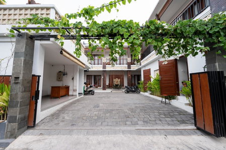 RedDoorz Plus at Yasa's Living Denpasar, Sanur, Indonesia