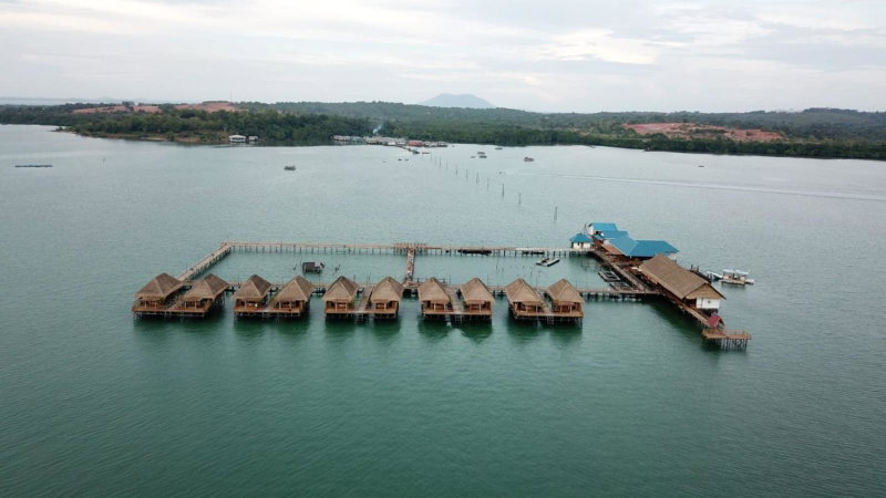 Kelong Pancing Madu Tiga, Tanjung Pinang, Indonesia