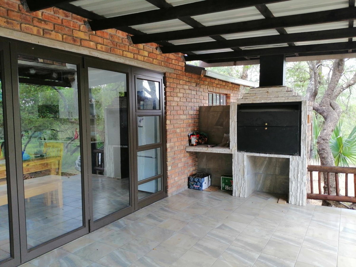 Hotel · Coga Cottage - Marloth Park, Marloth Park