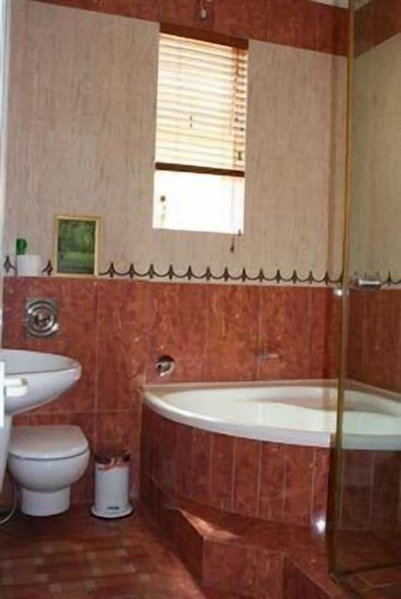 The Sandringham Bed and Breakfast, Umhlanga, South Africa