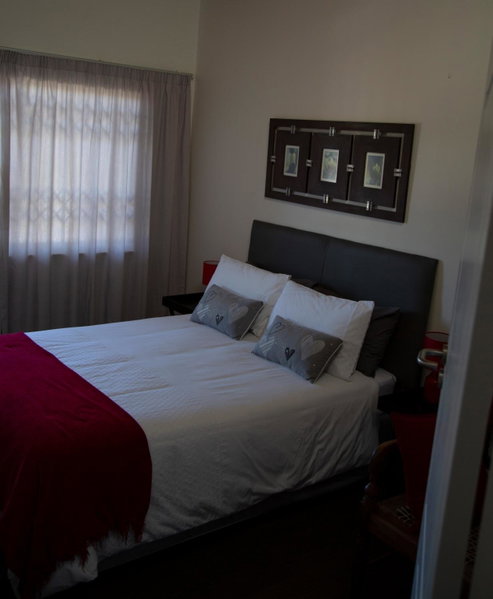 Place des Amoureux - No loadshedding, Plettenberg Bay, South Africa
