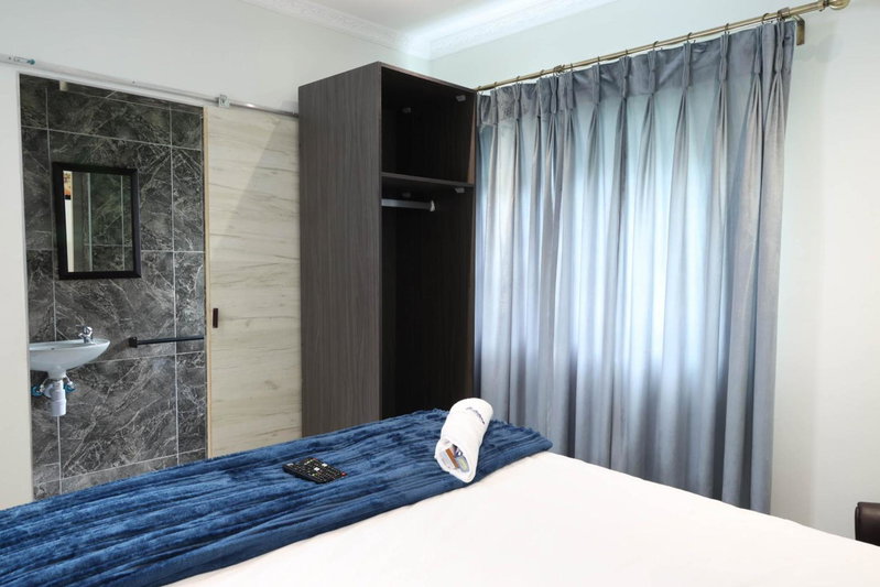 El-Gibor Best Guest House, Cape Town, South Africa