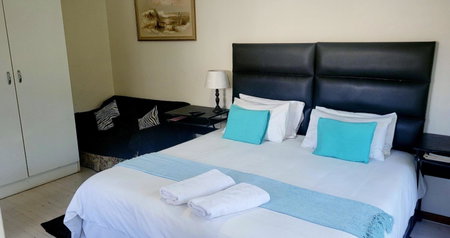 Kennington Palms B&B/Self Catering, East London, South Africa
