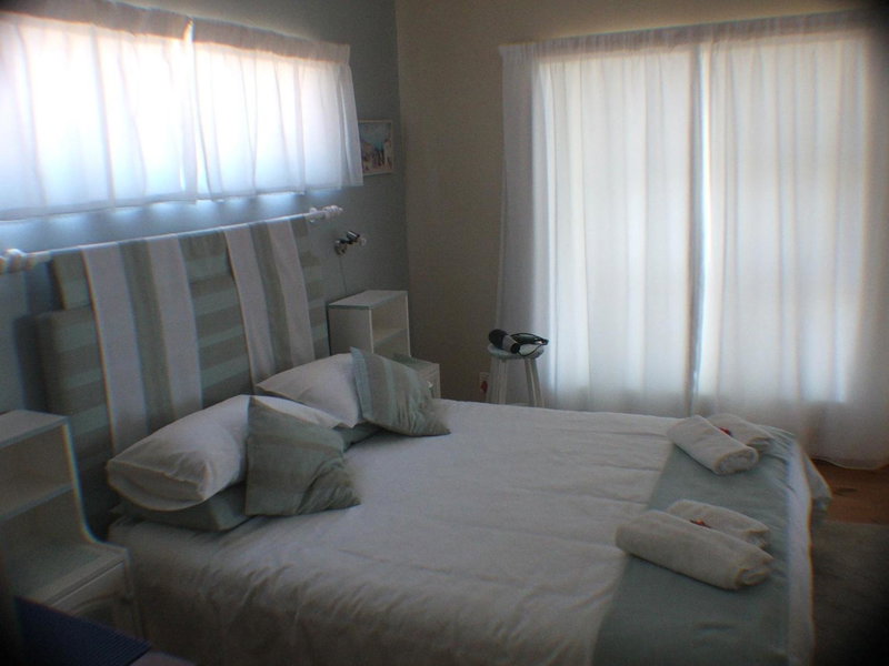 Breakaway Apartment with Balcony, Yzerfontein, South Africa