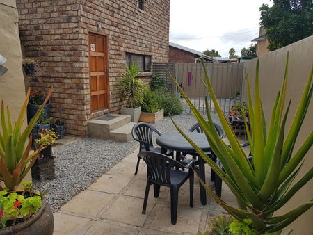 Loeriehuis, George, South Africa
