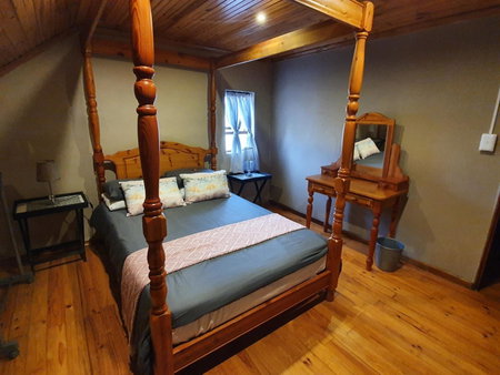 Loeriehuis, George, South Africa