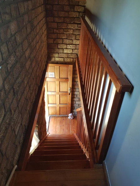 Loeriehuis, George, South Africa