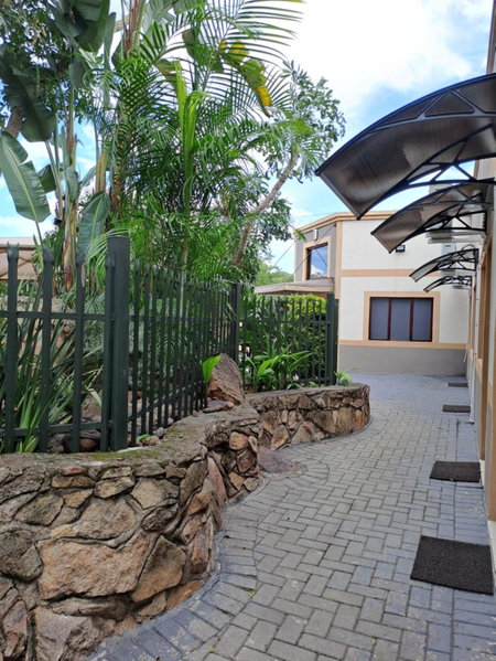 Amigos Bed & Breakfast - No loadshedding, Nelspruit, South Africa