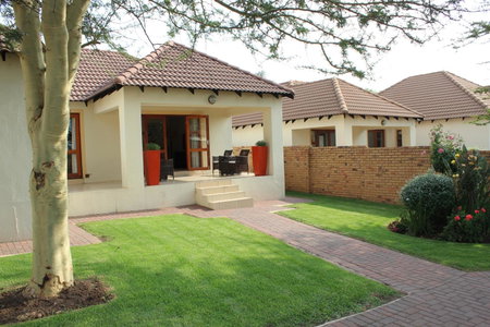 Topaz Cove Luxury Villas, Edenvale, South Africa