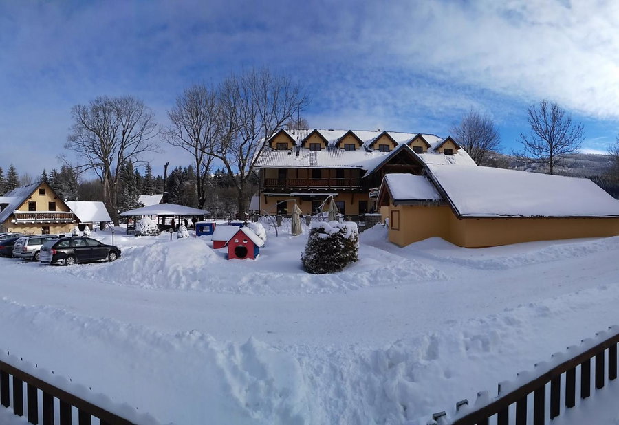 Chata Ramzovské sedlo & Wellness, Ramzová, Czechia