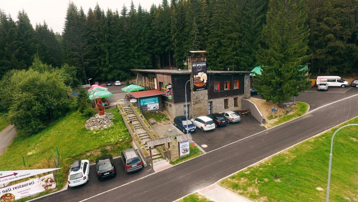 Penzion a restaurace Na Hvězdě, Czechia