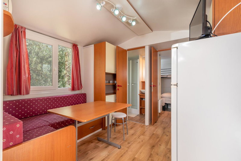 'Olive grove' Camping House-near the beach, Divulje, Croatia