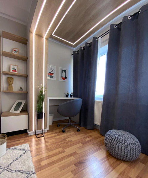 Iulius Loft, Iaşi, Romania