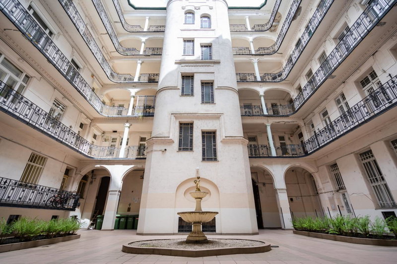 BpR Swan apartment near the Buda Castle, Budapest, Hungary