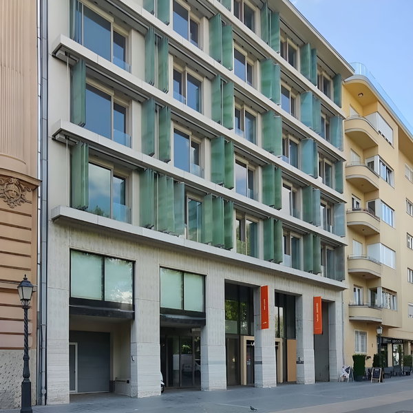 Leon Hotel & Lounge, Budapest, Hungary