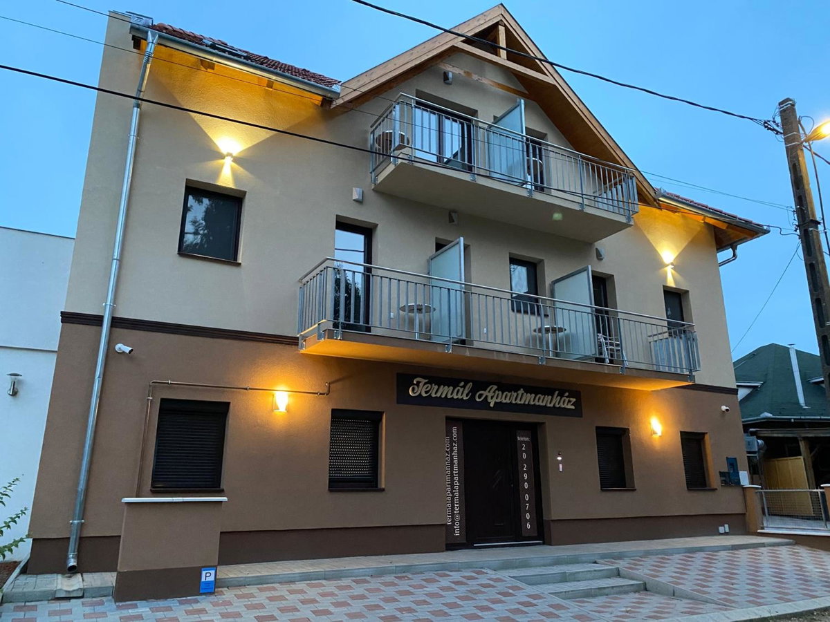 Termál Apartmanház, Hungary