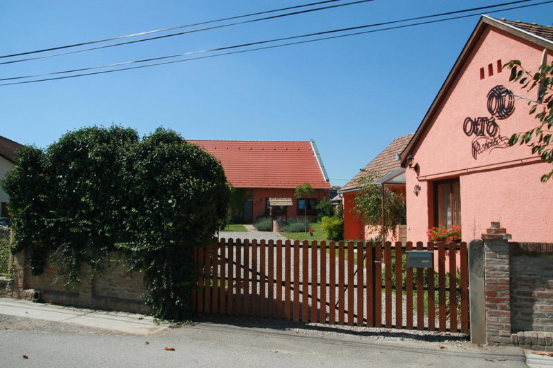 Ottó Panzió Villány, Villány, Hungary