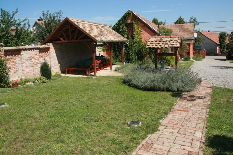Ottó Panzió Villány, Villány, Hungary